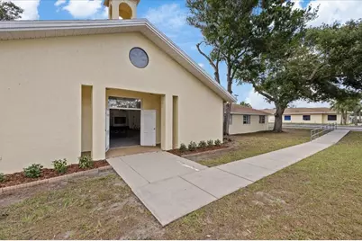 4704 Kelly Road, Tampa, FL 33615 - Photo 9