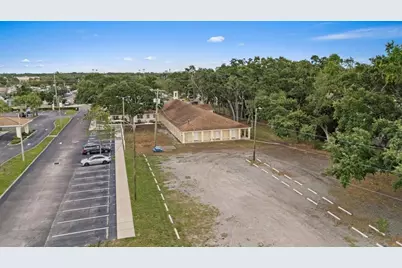 4704 Kelly Road, Tampa, FL 33615 - Photo 5