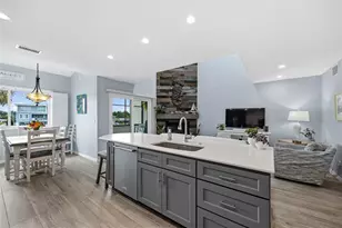 2395 Hanover Dr, Dunedin, FL 34698 - Photo 3