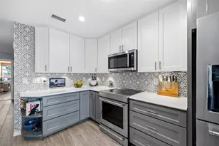 2395 Hanover Dr, Dunedin, FL 34698 - Photo 45
