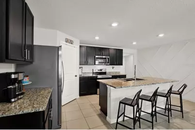 1013 Tidal Rock Ave, Ruskin, FL 33570 - Photo 9