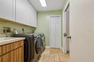 1425 Poinsettia Ave, Tarpon Springs, FL 34689 - Photo 15