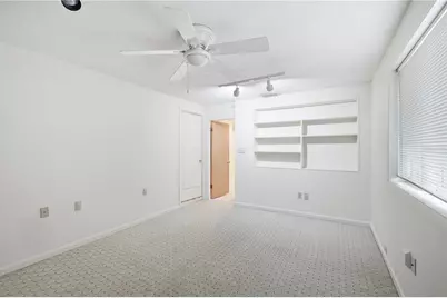 2814 W Price Avenue, Tampa, FL 33611 - Photo 9