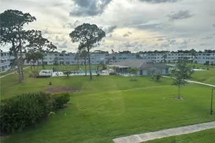 4720 Locust St NE, Saint Petersburg, FL 33703 - Photo 9