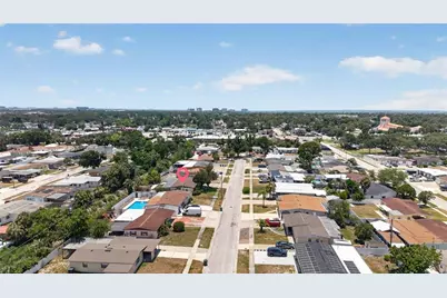 5609 Larimer Drive, Tampa, FL 33615 - Photo 27