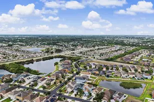 1306 Harbour Blue St, Ruskin, FL 33570 - Photo 35