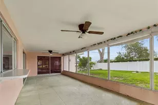 14363 Neptune Rd, Seminole, FL 33776 - Photo 43
