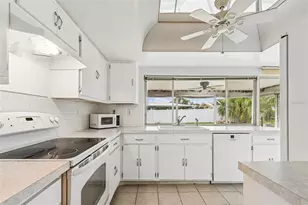 14363 Neptune Rd, Seminole, FL 33776 - Photo 21