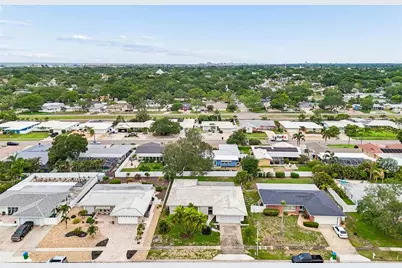 14363 Neptune Road, Seminole, FL 33776 - Photo 53