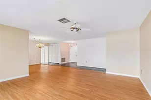 14363 Neptune Rd, Seminole, FL 33776 - Photo 15