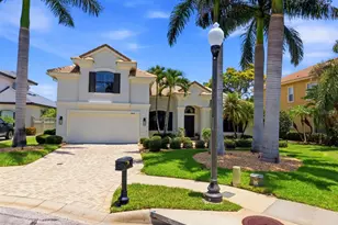 2691 Lakebreeze Ln S, Clearwater, FL 33759 - Photo 5