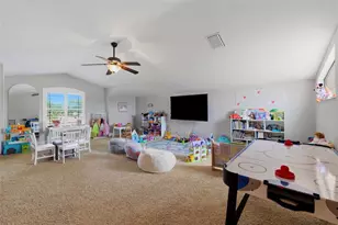 2691 Lakebreeze Ln S, Clearwater, FL 33759 - Photo 41