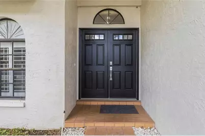 2110 Laindale Place, Valrico, FL 33596 - Photo 5