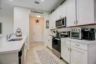 10916 Quickwater Ct, Riverview, FL 33569 - Photo 5