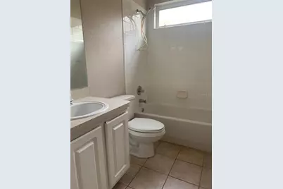 19132 Wood Sage Drive, Tampa, FL 33647 - Photo 7