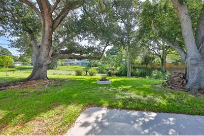 2335 Surrey Lane, Clearwater, FL 33763 - Photo 33