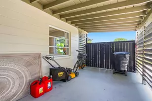 1111 61st Ave N, Saint Petersburg, FL 33703 - Photo 25
