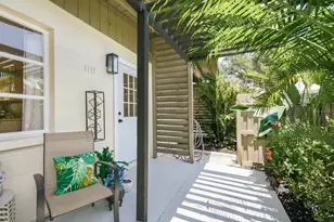 1111 61st Ave N, Saint Petersburg, FL 33703 - Photo 5