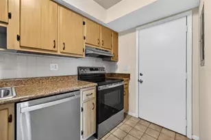 2943 Lichen Ln, Clearwater, FL 33760 - Photo 7