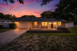 146 Lake Ring Dr, Winter Haven, FL 33884 - Photo 1