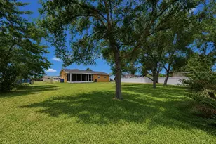 404 12th St SW, Ruskin, FL 33570 - Photo 39