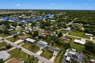 404 12th St SW, Ruskin, FL 33570 - Photo 47