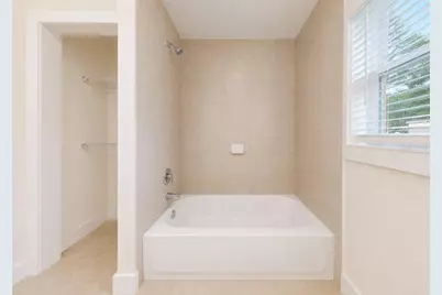404 12th Street SW, Ruskin, FL 33570 - Photo 35
