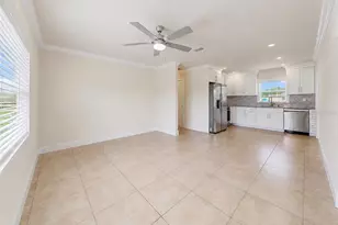 404 12th St SW, Ruskin, FL 33570 - Photo 11