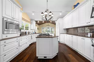 6305 Burning Tree Dr, Seminole, FL 33777 - Photo 23