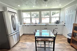 3806 6th Ave N, Saint Petersburg, FL 33713 - Photo 9
