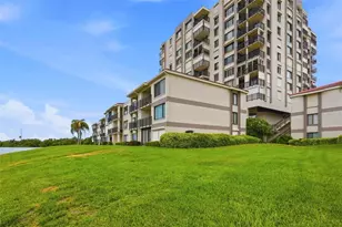 6372 Palma Del Mar Blvd S, Saint Petersburg, FL 33715 - Photo 27