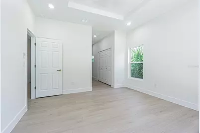 12680 N Central Avenue, Tampa, FL 33612 - Photo 21