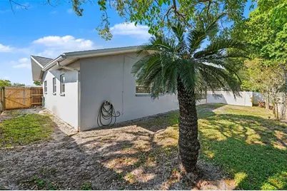 2561 Blackwood Circle, Clearwater, FL 33763 - Photo 25