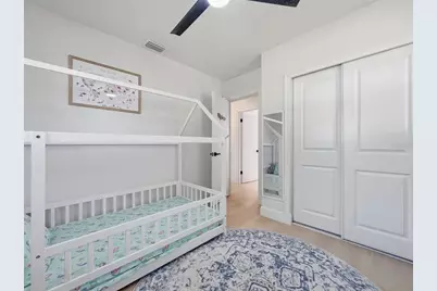 7017 20th Street N, Saint Petersburg, FL 33702 - Photo 39