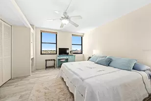 10355 Paradise Blvd, Treasure Island, FL 33706 - Photo 13