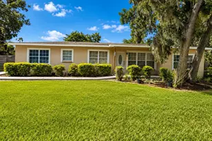 7536 Turkey Creek Rd, Plant City, FL 33567 - Photo 1