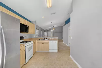 11102 Robin Lake Court, Riverview, FL 33569 - Photo 15