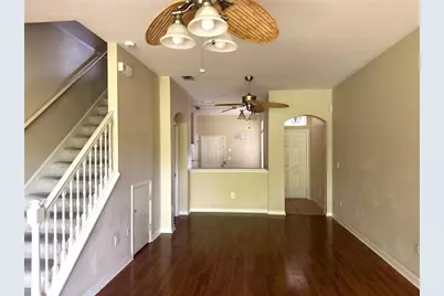 2437 Earlswood Court, Brandon, FL 33510 - Photo 7