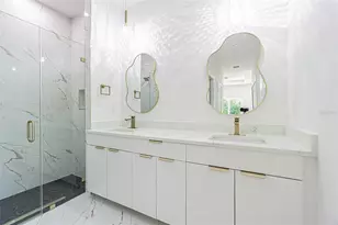12690 N Central Ave, Tampa, FL 33612 - Photo 27