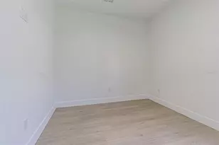 12690 N Central Ave, Tampa, FL 33612 - Photo 19