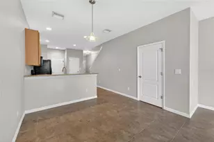 5028 White Sanderling Ct, Tampa, FL 33619 - Photo 15