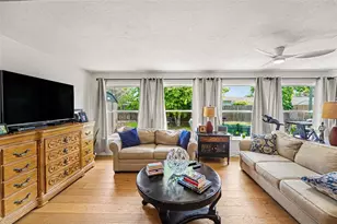 6825 11th Ave N, Saint Petersburg, FL 33710 - Photo 5