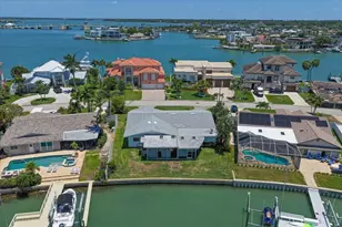 7962 9th Ave S, Saint Petersburg, FL 33707 - Photo 5