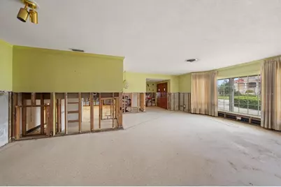 7962 9th Avenue S, Saint Petersburg, FL 33707 - Photo 11