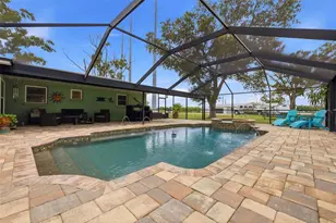 9910 Peninsular Dr, Gibsonton, FL 33534 - Photo 39