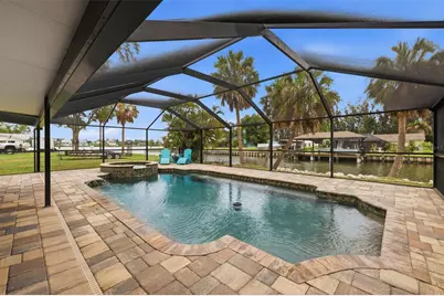 9910 Peninsular Drive, Gibsonton, FL 33534 - Photo 35
