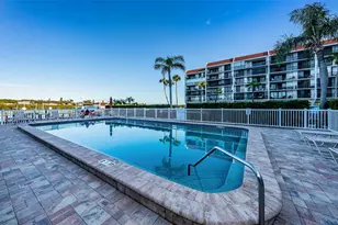 19111 Vista Bay Dr, Indian Shores, FL 33785 - Photo 7