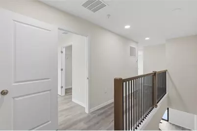 4369 Cambio Gardens Court, Tampa, FL 33610 - Photo 13