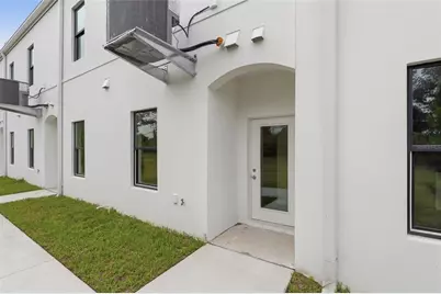 4369 Cambio Gardens Court, Tampa, FL 33610 - Photo 23
