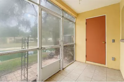 170 Coquina Bay Drive, Saint Petersburg, FL 33705 - Photo 27
